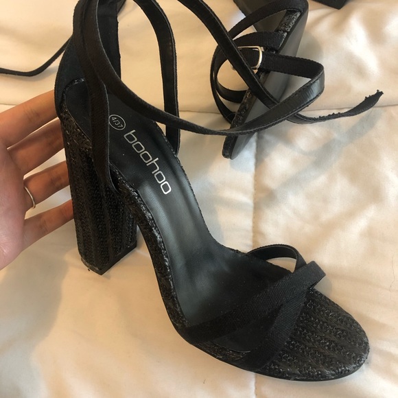 Boohoo Woven Heels - Picture 2 of 5